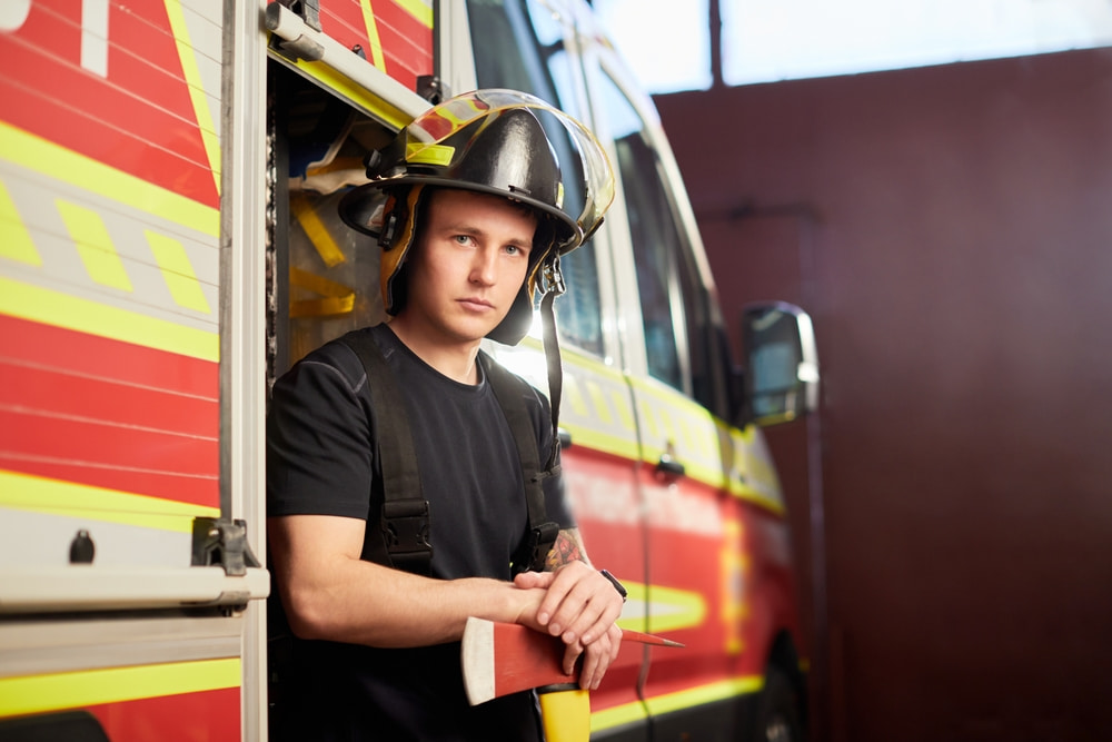 What should a first responder consider before accepting a work comp settlement in PA
